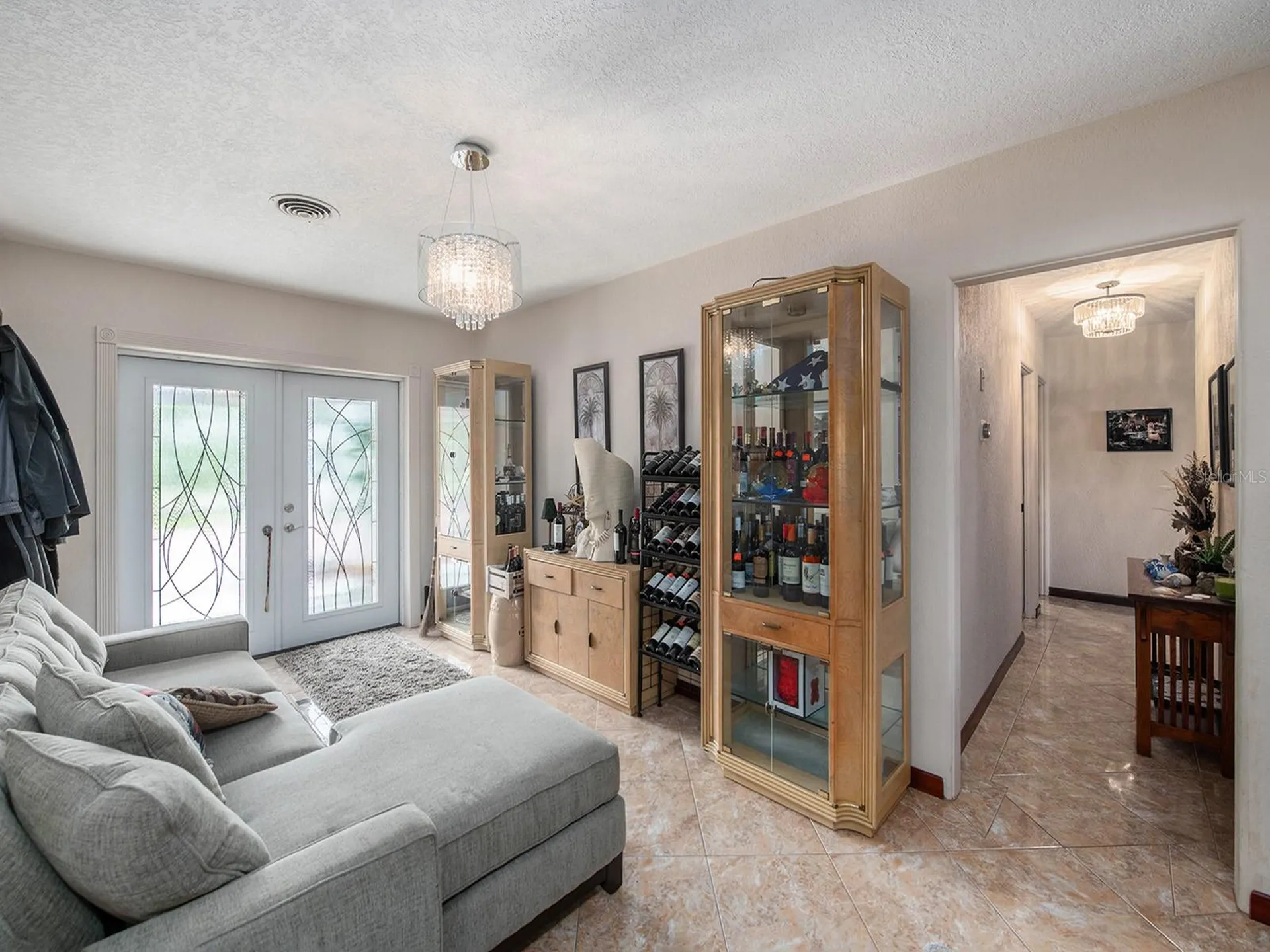 1818 Dolphin Boulevard S St Petersburg FL 33707