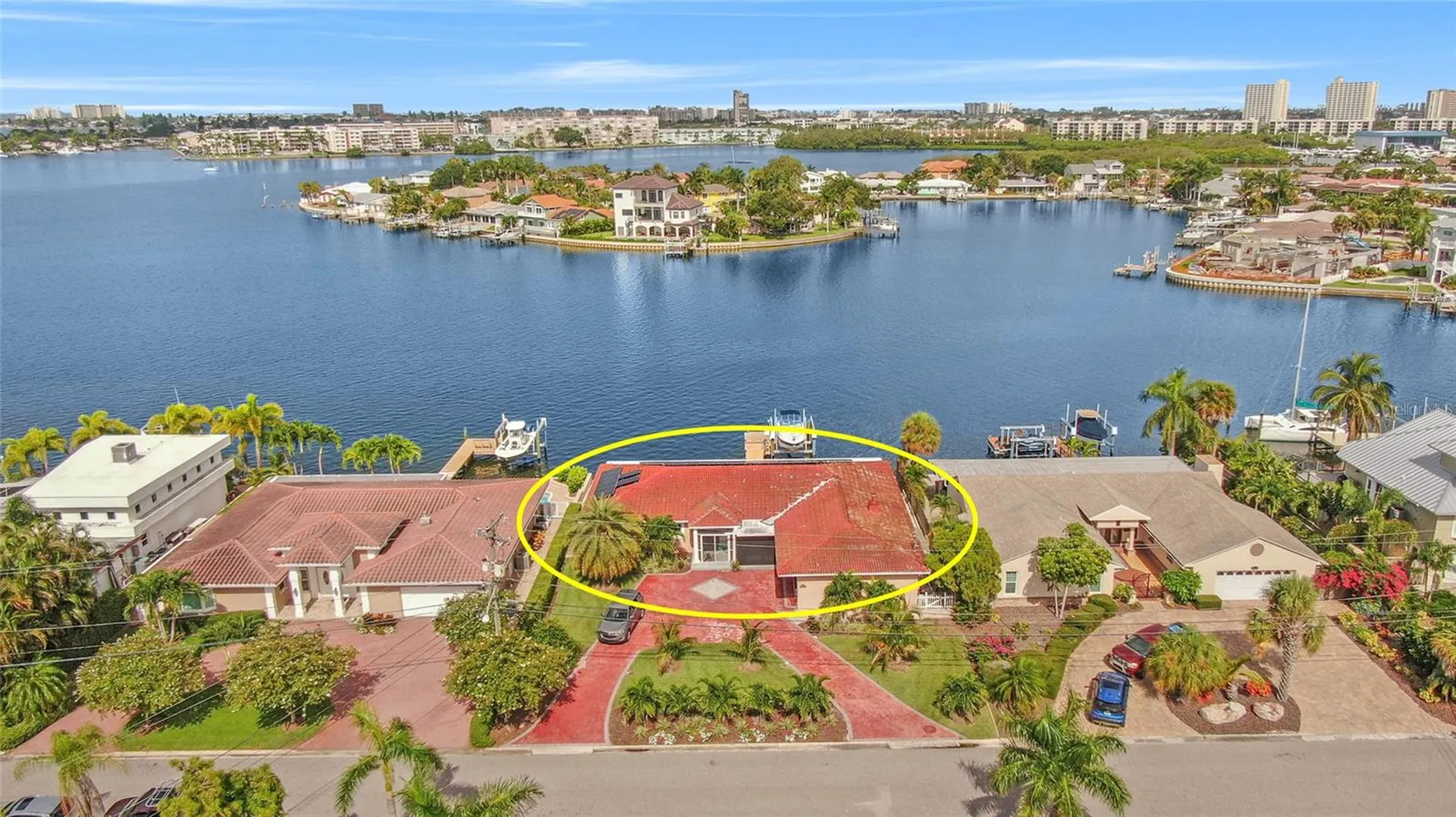 1818 Dolphin Boulevard S St Petersburg FL 33707