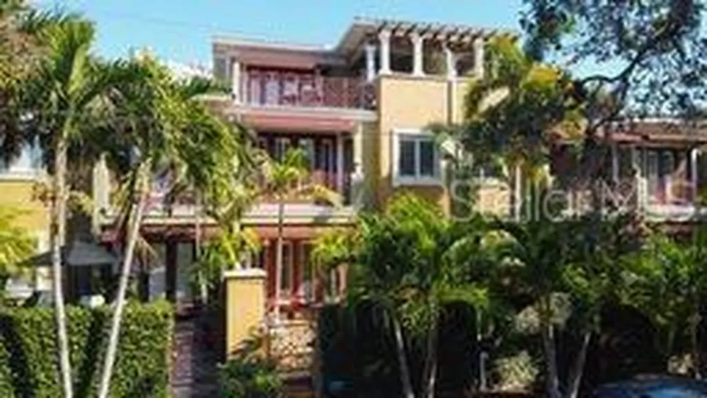 4907 Bayshore Boulevard Tampa FL 33611