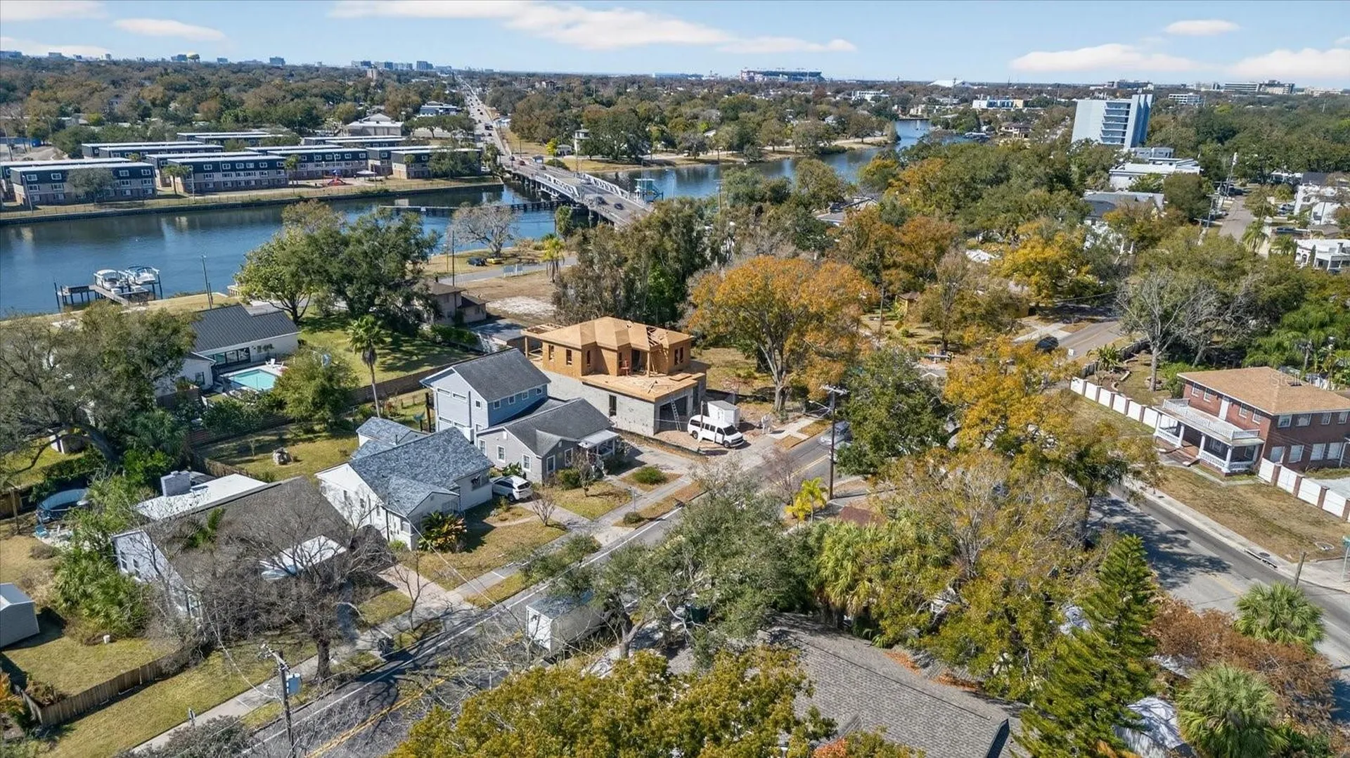 1002 W Columbus Drive Tampa FL 33602