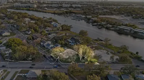 1002 W Columbus Drive Tampa FL 33602
