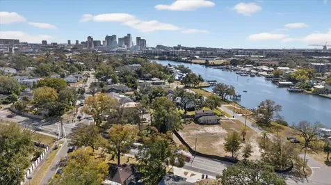 1002 W Columbus Drive Tampa FL 33602