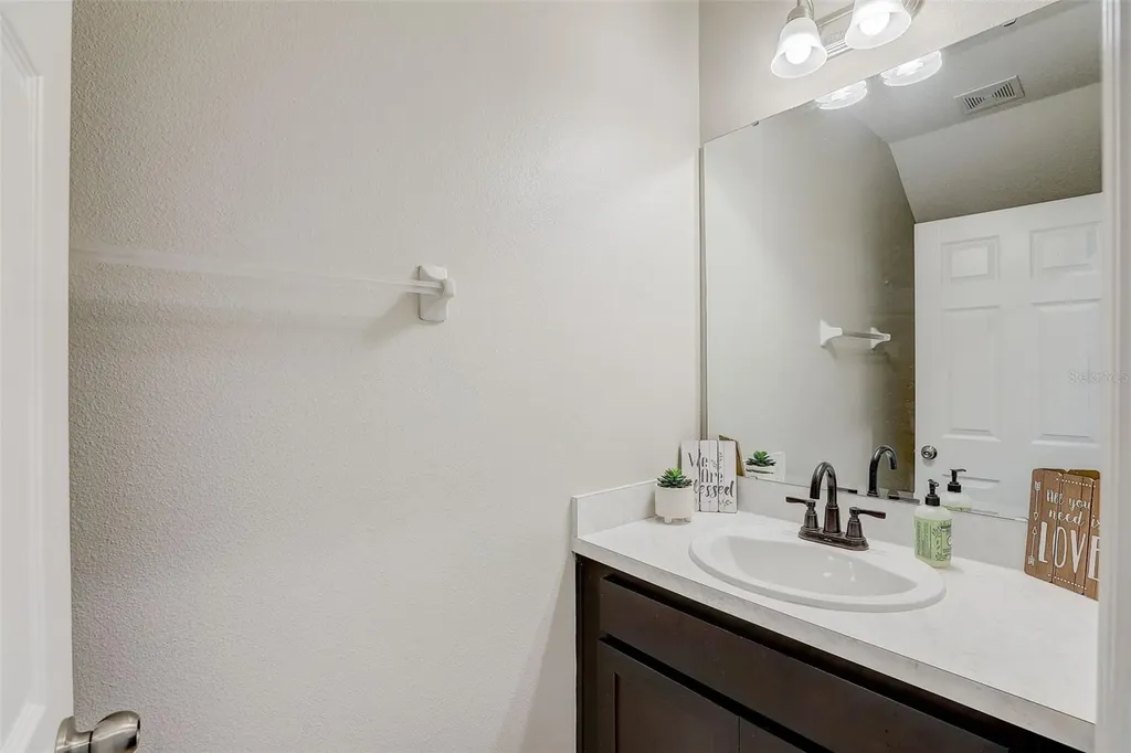 828 Scrub Oak Hammock Road Davenport FL 33837