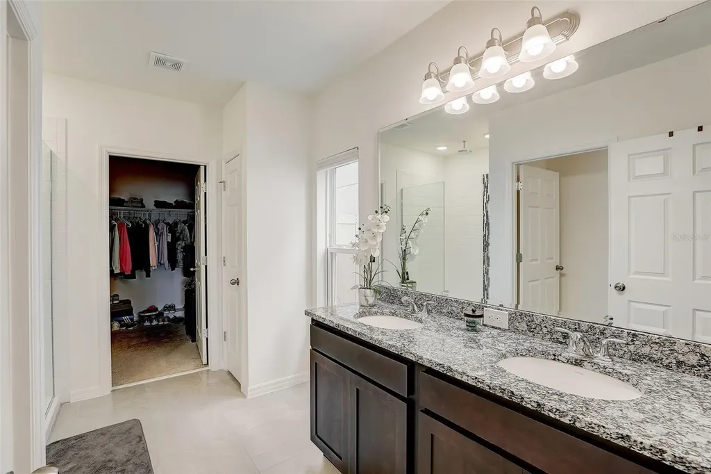 828 Scrub Oak Hammock Road Davenport FL 33837