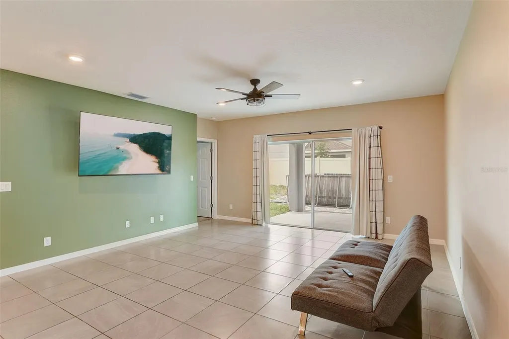 828 Scrub Oak Hammock Road Davenport FL 33837