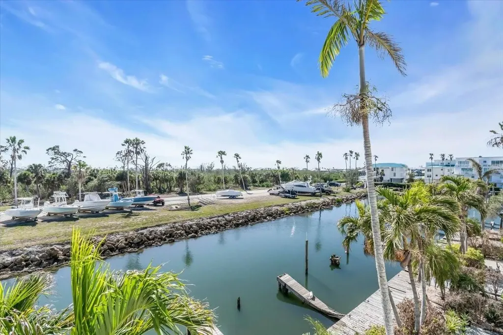 8230 Harborside Circle Englewood FL 34224