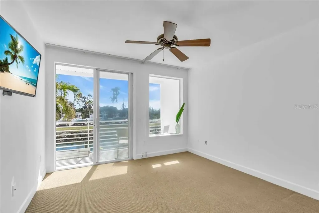 8230 Harborside Circle Englewood FL 34224