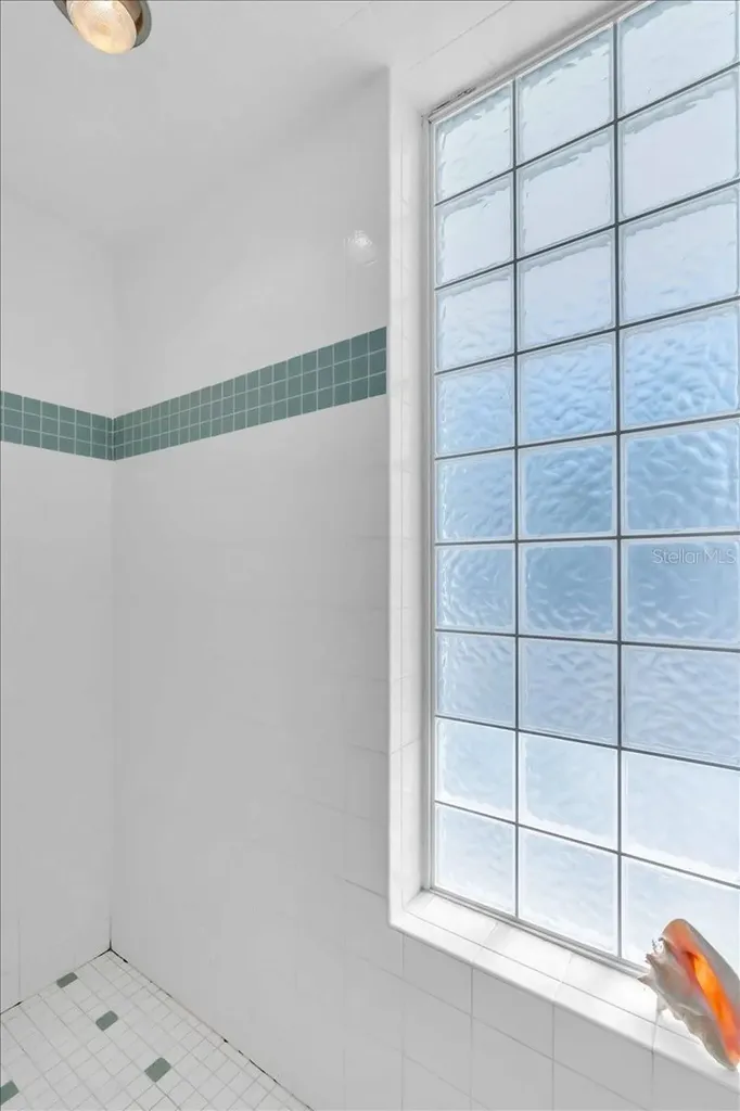 8230 Harborside Circle Englewood FL 34224