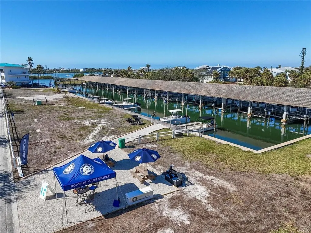 8230 Harborside Circle Englewood FL 34224