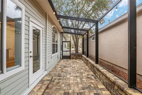 9516 SW 39th Avenue Gainesville FL 32608