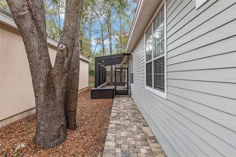 9516 SW 39th Avenue Gainesville FL 32608