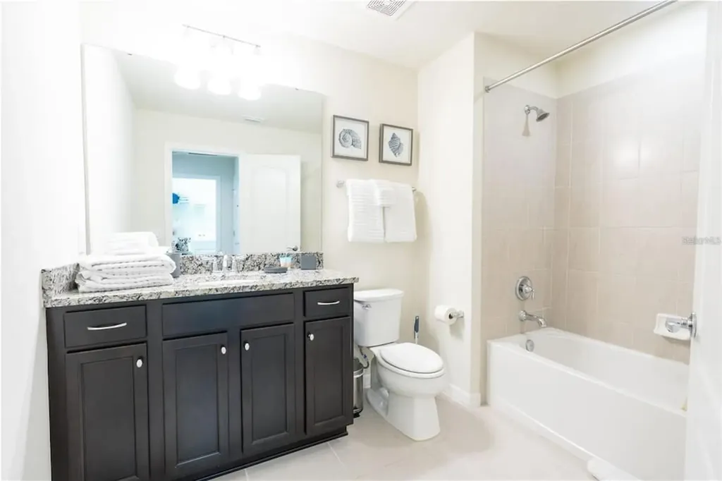 2472 Dubai Street Kissimmee FL 34747
