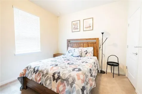 2472 Dubai Street Kissimmee FL 34747