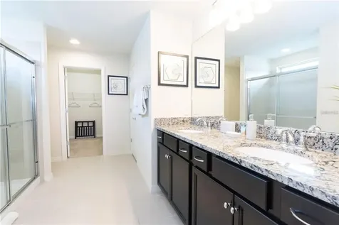 2472 Dubai Street Kissimmee FL 34747