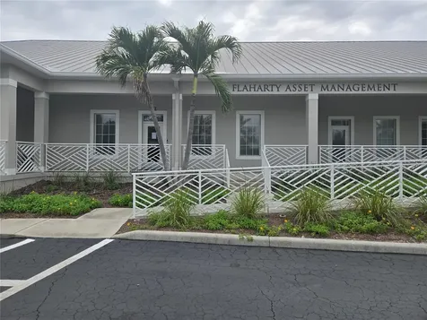 1107 W Marion Avenue Punta Gorda FL 33950