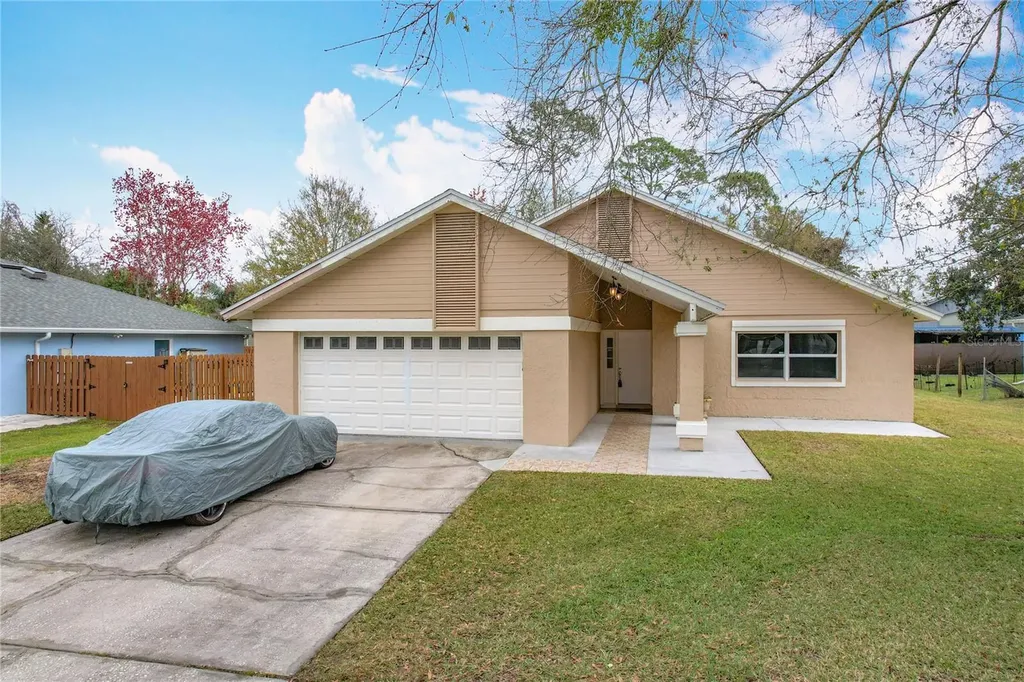 2749 Abney Avenue Orlando FL 32833