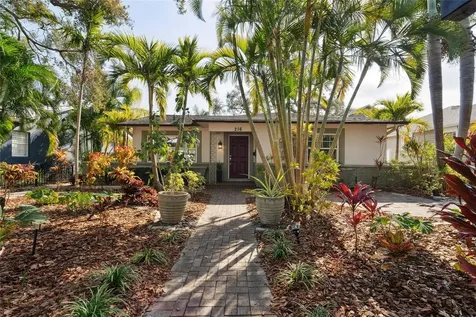 216 23rd Avenue N St Petersburg FL 33704