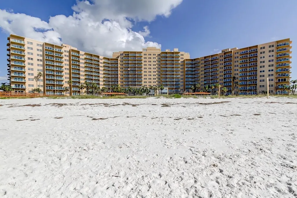 880 Mandalay Avenue Clearwater Beach FL 33767