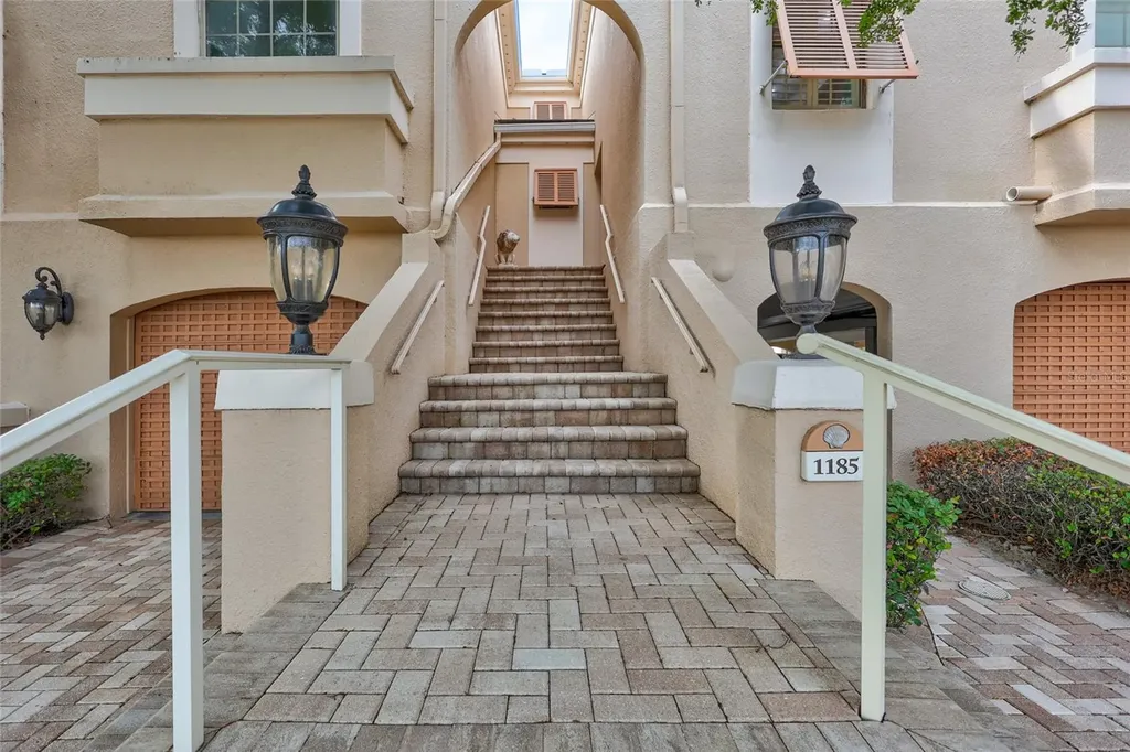 1185 Coquille Street Sarasota FL 34242