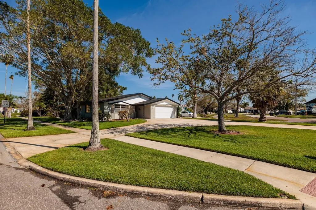 5500 Bayou Grande Boulevard NE St Petersburg FL 33703