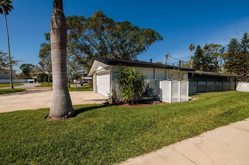 5500 Bayou Grande Boulevard NE St Petersburg FL 33703