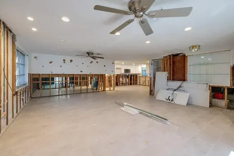 5500 Bayou Grande Boulevard NE St Petersburg FL 33703