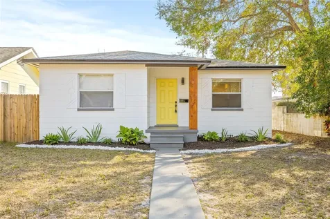 3034 Burlington Avenue N St Petersburg FL 33713