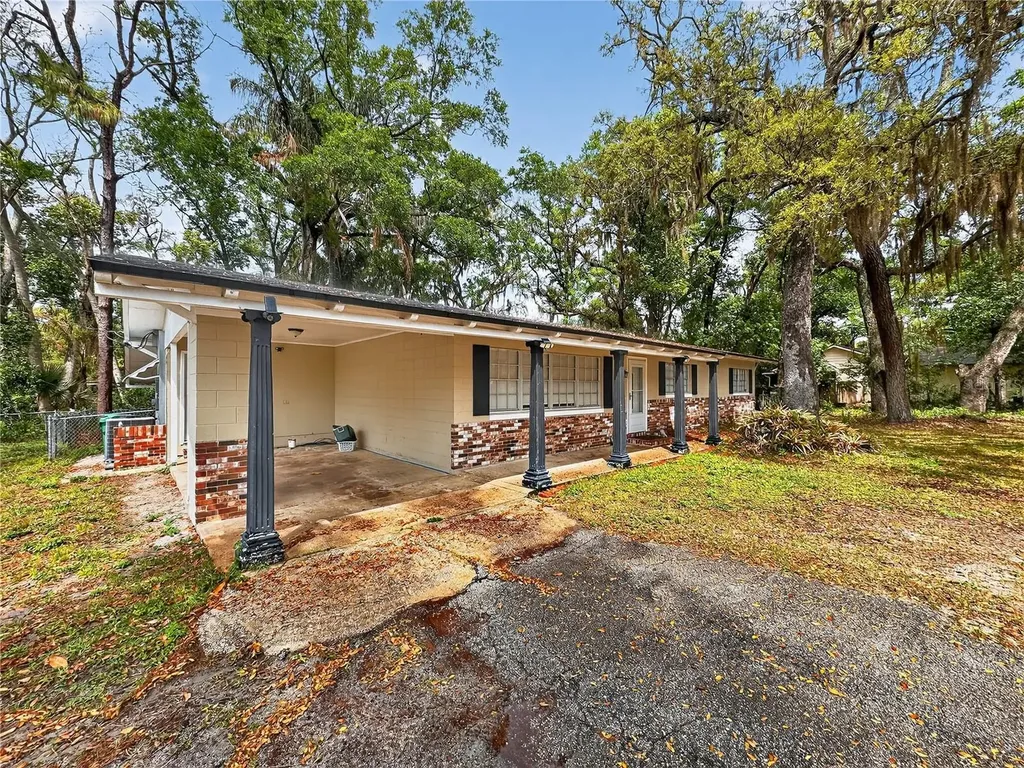 176 E Grandbend Avenue Lake Mary FL 32746