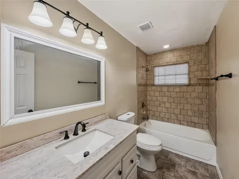 176 E Grandbend Avenue Lake Mary FL 32746