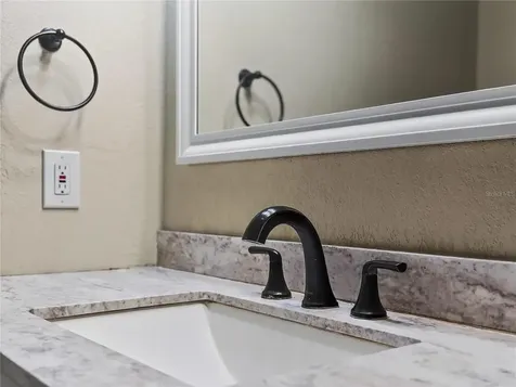 176 E Grandbend Avenue Lake Mary FL 32746