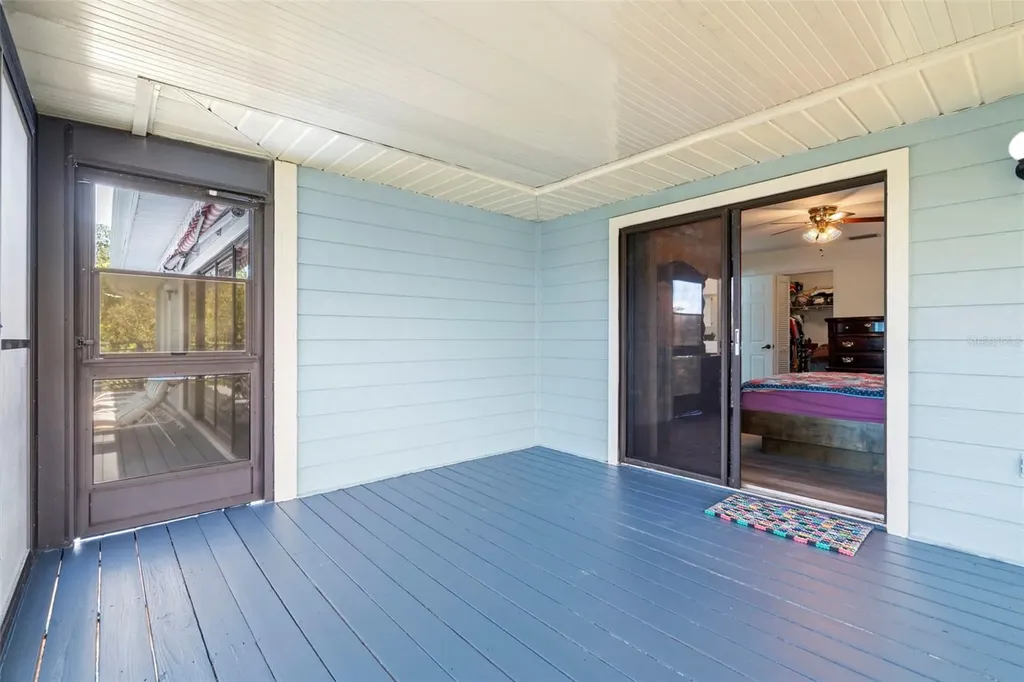1016 Teal Pointe Tarpon Springs FL 34689