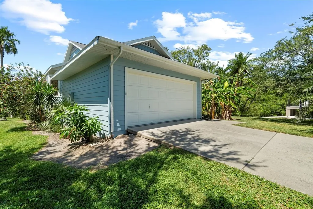 1016 Teal Pointe Tarpon Springs FL 34689