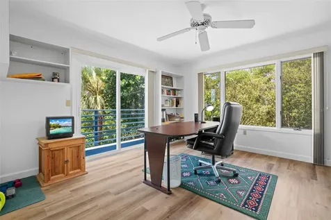 1016 Teal Pointe Tarpon Springs FL 34689