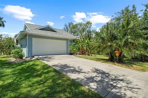 1016 Teal Pointe Tarpon Springs FL 34689