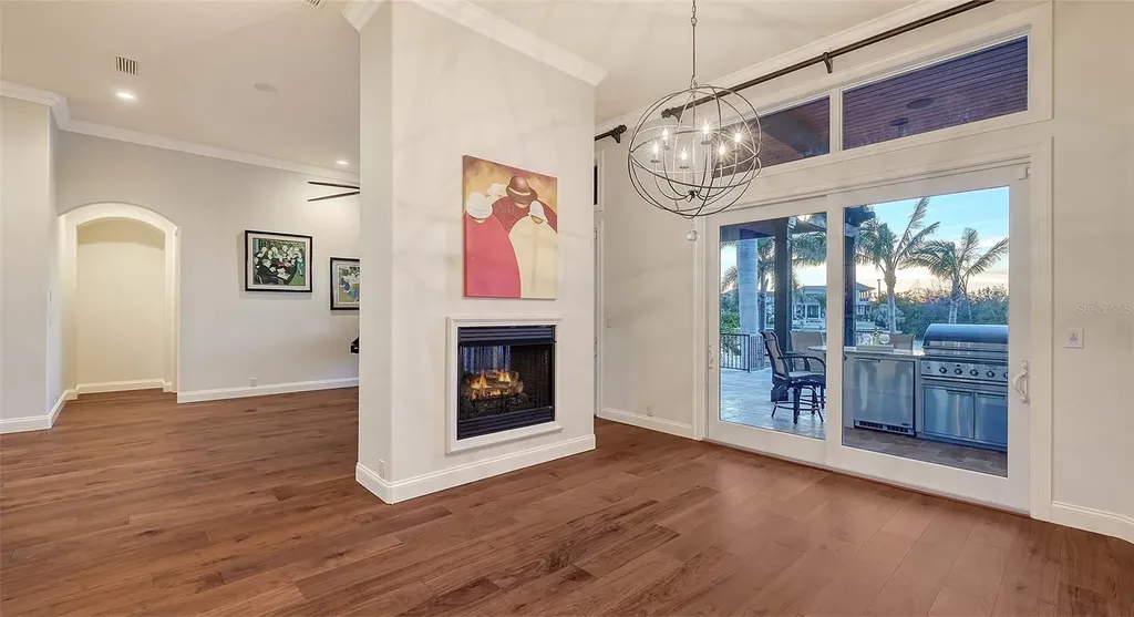 400 N Washington Drive Sarasota FL 34236