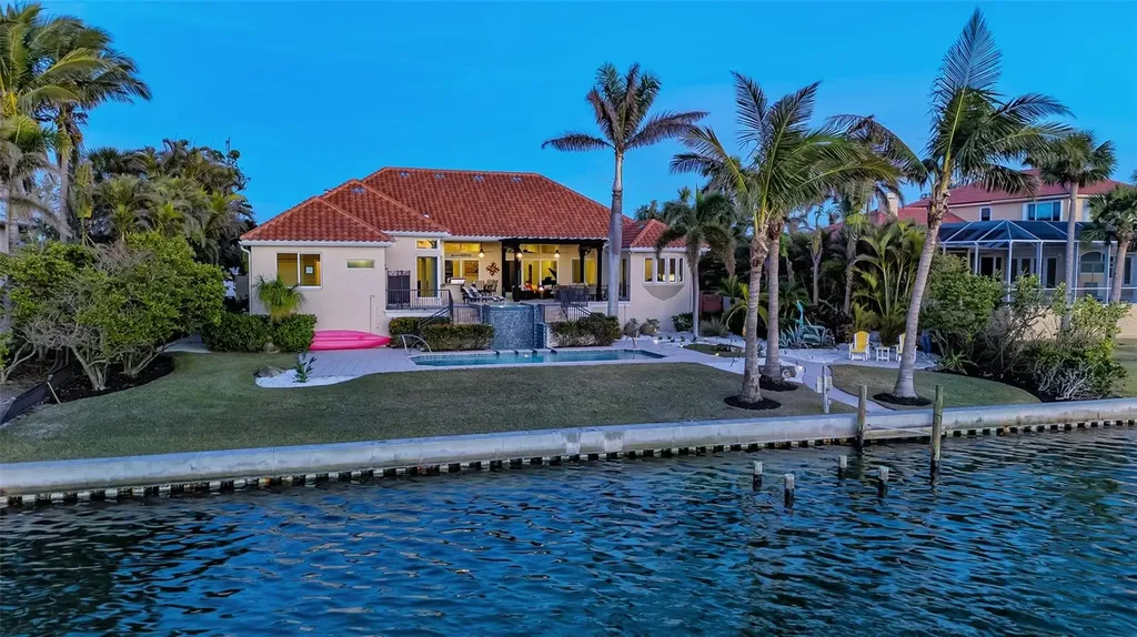 400 N Washington Drive Sarasota FL 34236