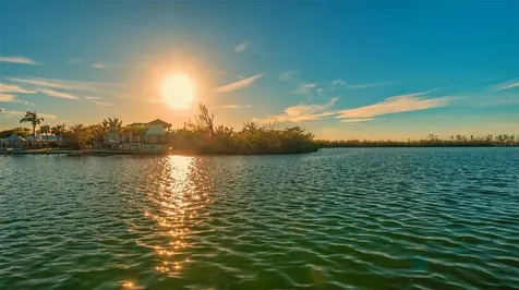 400 N Washington Drive Sarasota FL 34236