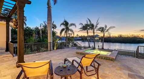 400 N Washington Drive Sarasota FL 34236