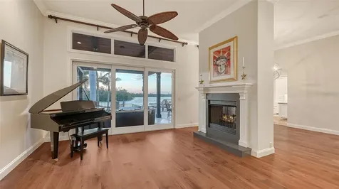 400 N Washington Drive Sarasota FL 34236