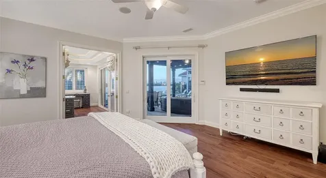400 N Washington Drive Sarasota FL 34236