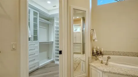 400 N Washington Drive Sarasota FL 34236