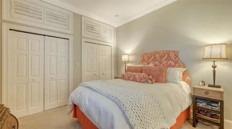 400 N Washington Drive Sarasota FL 34236