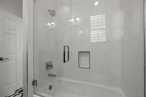 400 N Washington Drive Sarasota FL 34236
