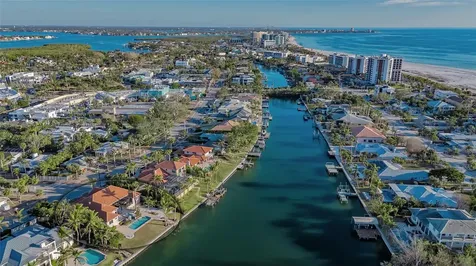 400 N Washington Drive Sarasota FL 34236