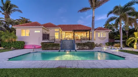 400 N Washington Drive Sarasota FL 34236