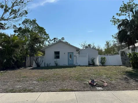 690 Broadway Street Longboat Key FL 34228