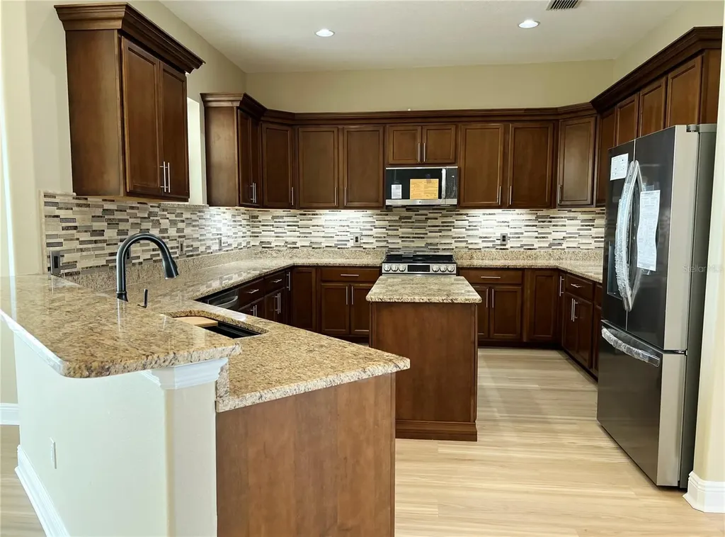 13737 Victor Avenue Hudson FL 34667
