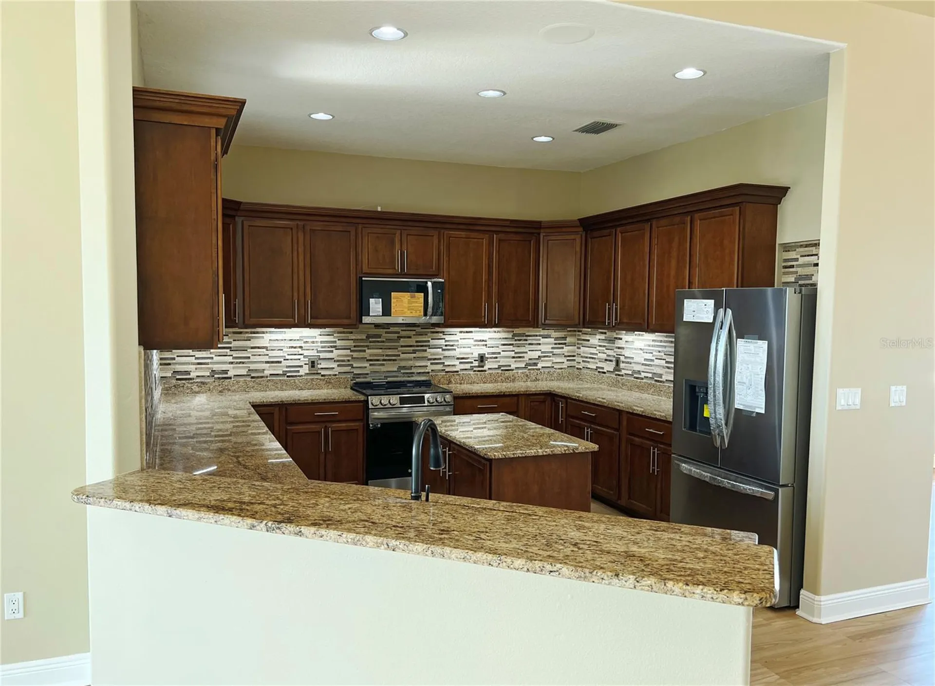 13737 Victor Avenue Hudson FL 34667