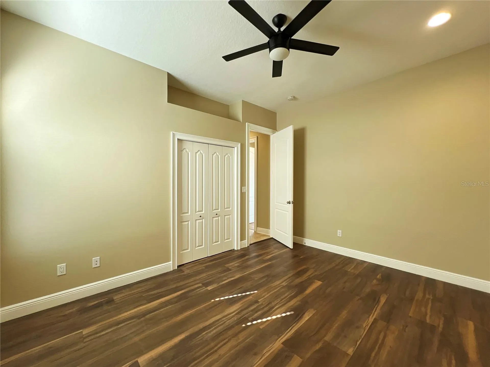 13737 Victor Avenue Hudson FL 34667