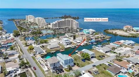 13737 Victor Avenue Hudson FL 34667